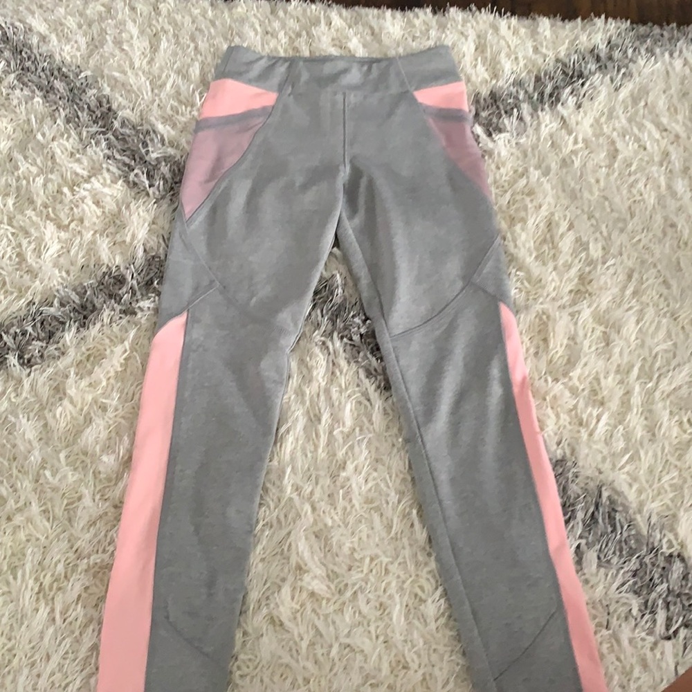 Pink and Gray Leggings With Pockets